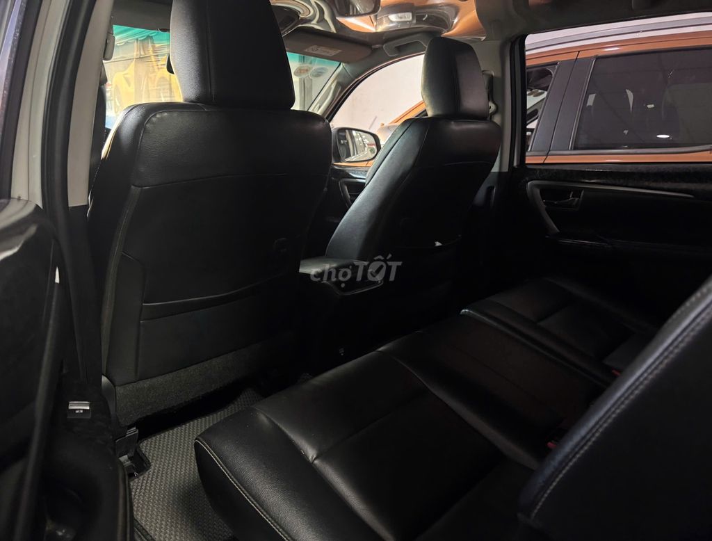 Toyota Fortuner 2022 Trắng AT Dầu. Mua bán Ô tô tại Huyện Hóc Môn Tp Hồ Chí Minh được đăng bởi Nguyễn Thưởngka hình 10