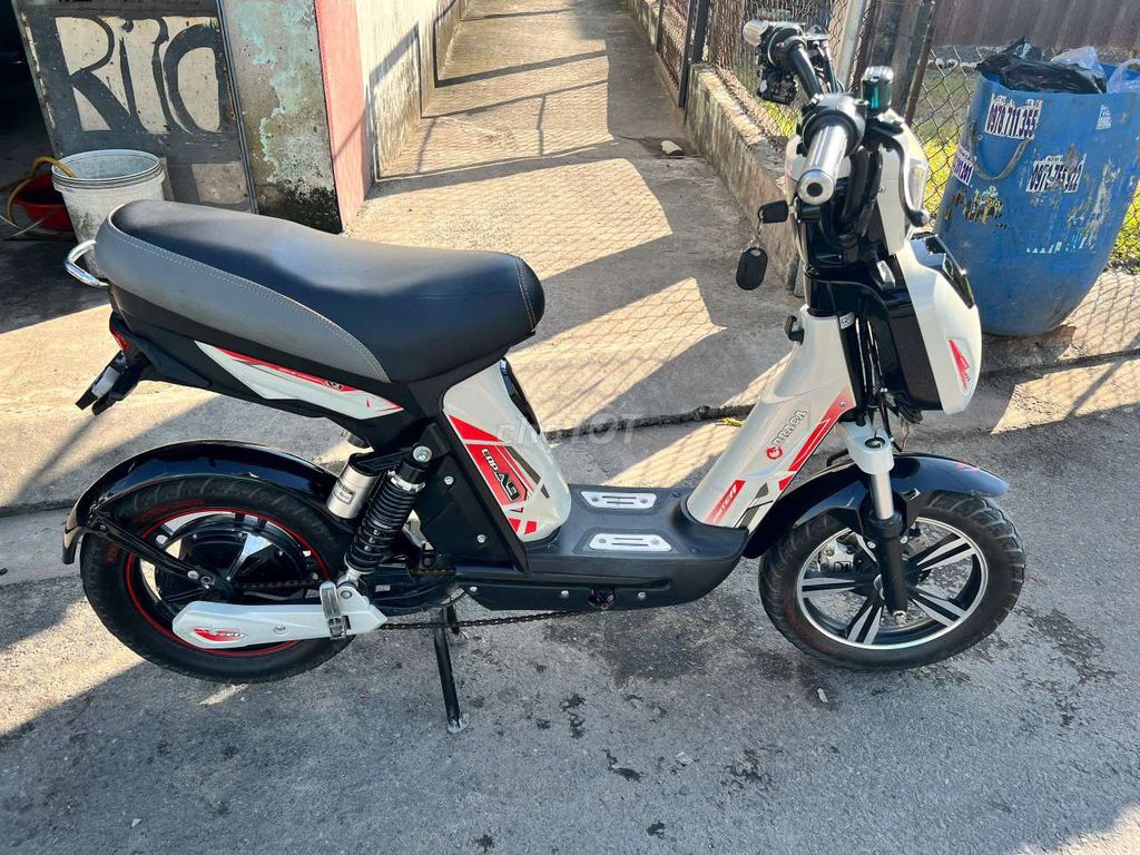Xe đạp điện Pega Cap A9 Trắng đen. Mua bán Xe điện tại Quận 3 Tp Hồ Chí Minh được đăng bởi Phong Tiên Sinh hình 1