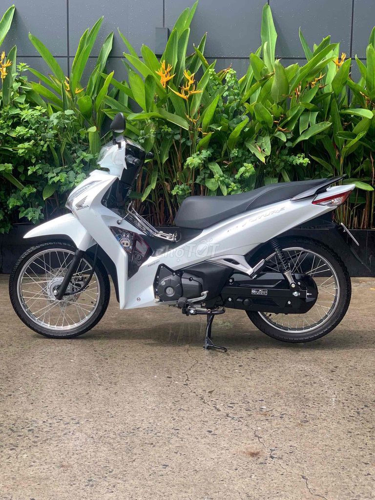 Honda Future 2026 белый полуавтомат