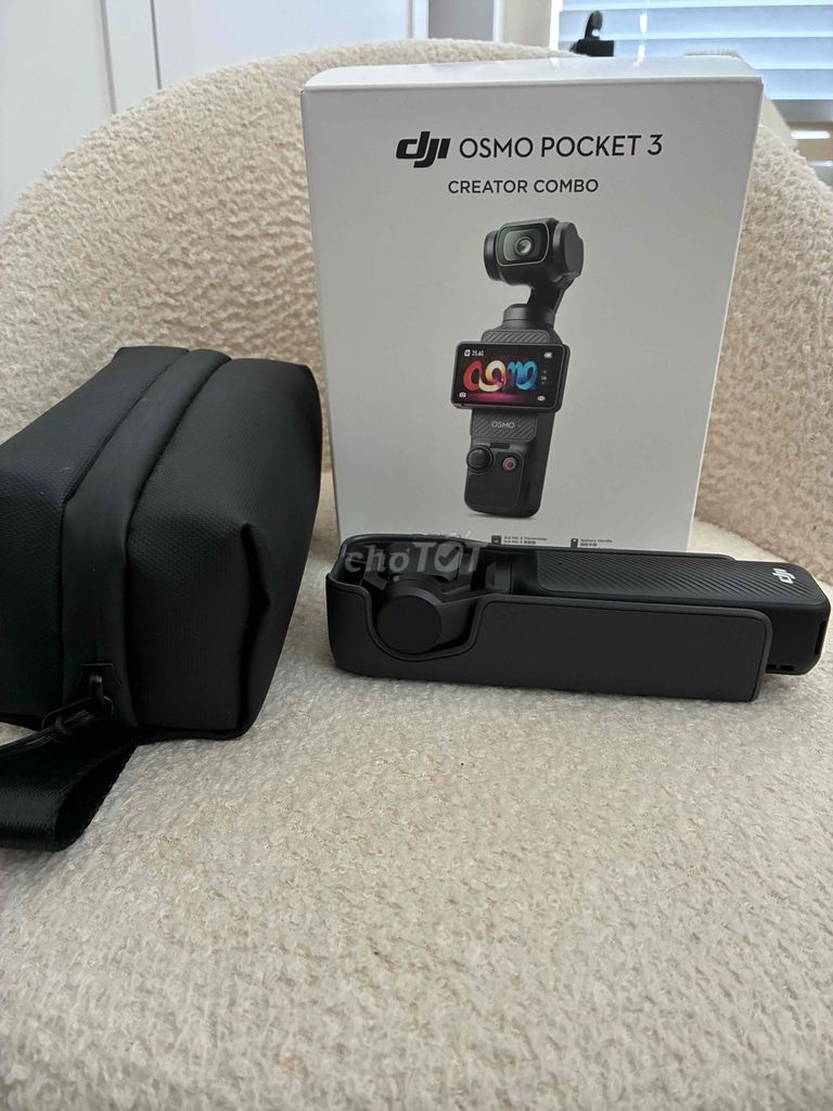 Máy quay DJI Pocket 3 Creator Combo Đen 128GB. Mua bán Máy ảnh, Máy quay tại Huyện Nhà Bè Tp Hồ Chí Minh được đăng bởi Bùi Quốc Cường hình 1