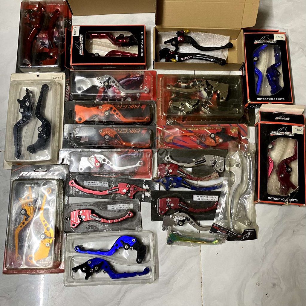 thanh lý nhiều món đồ chơi xe máy mới 100%. Mua bán Phụ tùng xe tại Quận 10 Tp Hồ Chí Minh được đăng bởi nguyễn thịnh hình 13