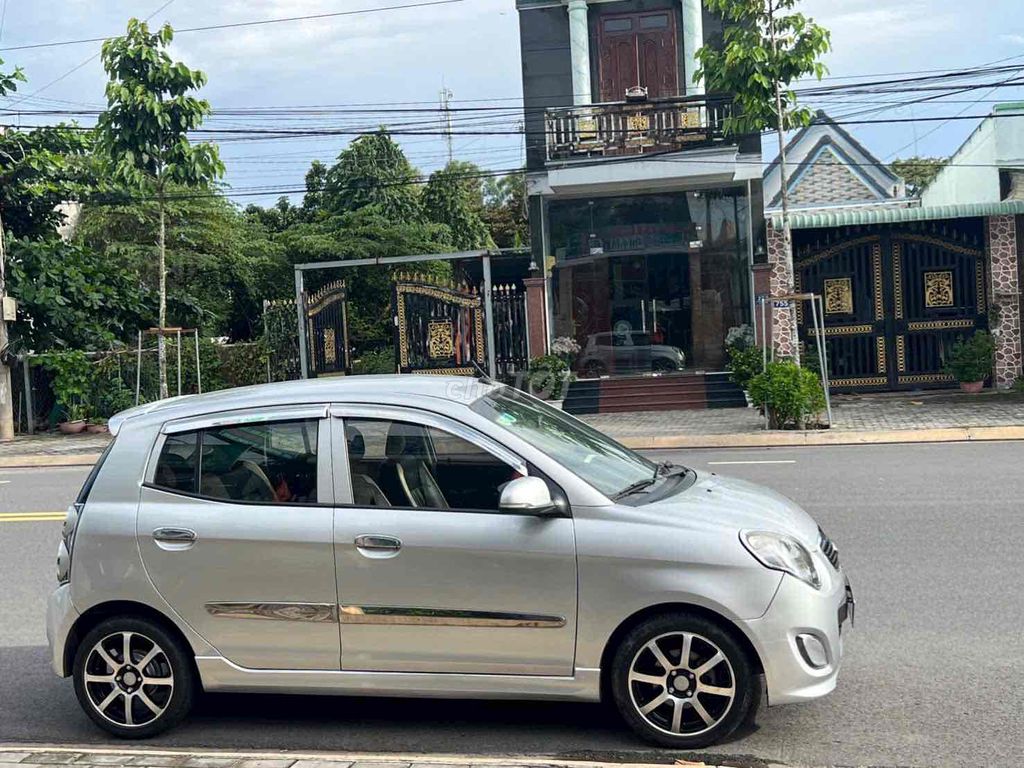 Kia Morning 2012 SX 1.1 AT Sport - 150000 km. Mua bán Ô tô tại Thành phố Thủ Dầu Một Bình Dương được đăng bởi Bảo Nguyễn hình 3