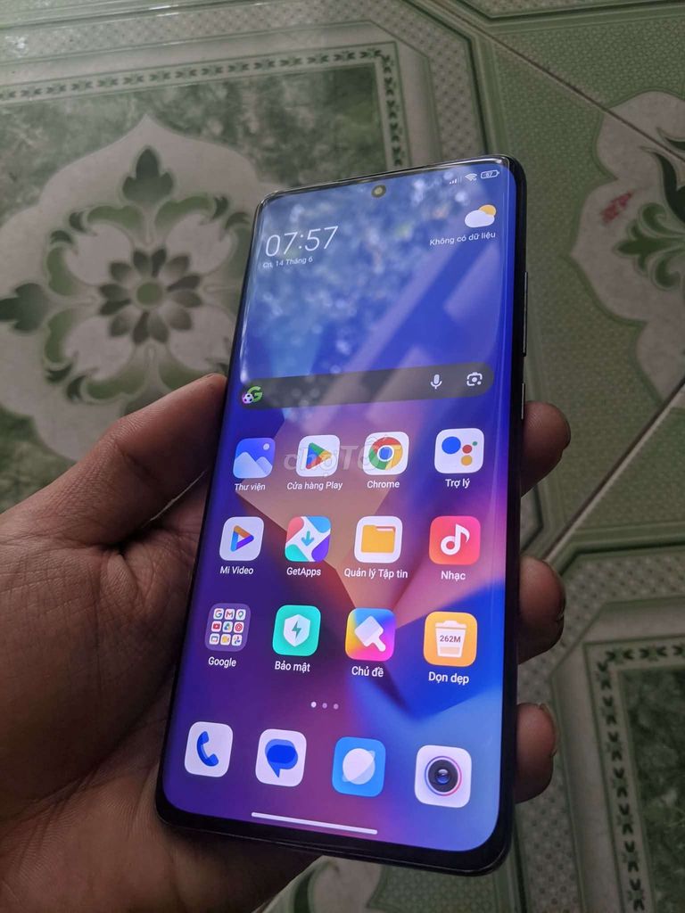 Xiaomi 12 8GB/256GB Snapdragon 8 Gen 1. Mua bán Điện thoại tại Thị xã Mỹ Hào Hưng Yên được đăng bởi Đỗ Đạt hình 1