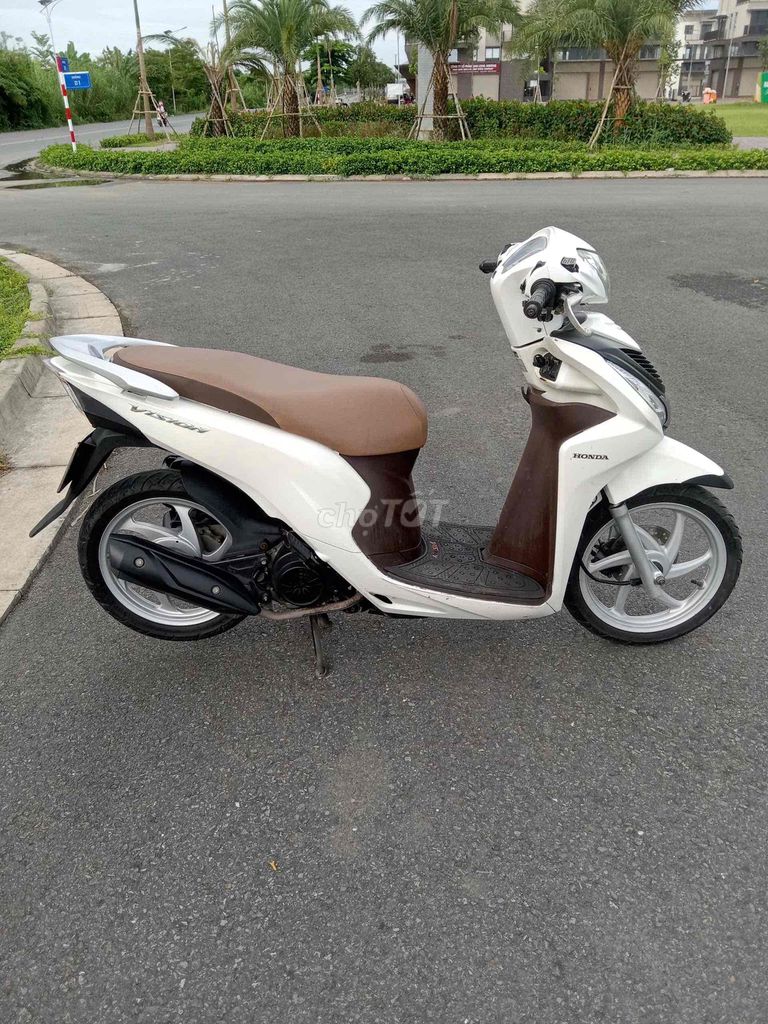 Honda Vision 2017 máy zin êm biển 83 cần thơ. Mua bán Xe máy tại Quận Cái Răng Cần Thơ được đăng bởi Cầm Đồ Minh Tấn hình 2