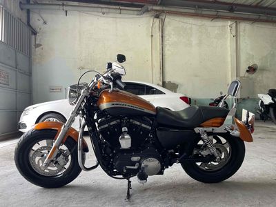 Harley-Davidson Custom 1200