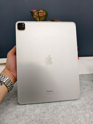 iPad Pro 12.9" M2 (2022) 256GB Wifi 5G Like New. Mua bán Máy tính bảng tại   được đăng bởi Hoàng
