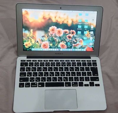 Cần thanh lý Macbook Air. Mua bán Laptop tại Huyện Bình Chánh Tp Hồ Chí Minh được đăng bởi Py Lun