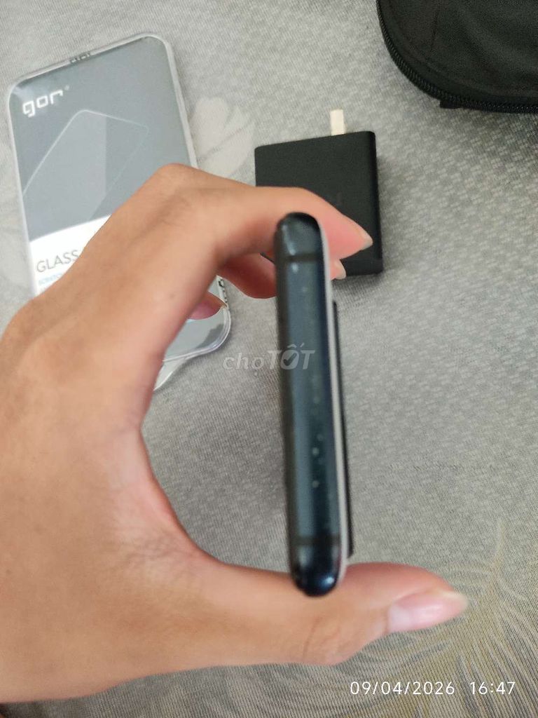 ROG Phone 6 256GB Đen. Mua bán Điện thoại tại Thành phố Dĩ An Bình Dương được đăng bởi Lộc Trần hình 1