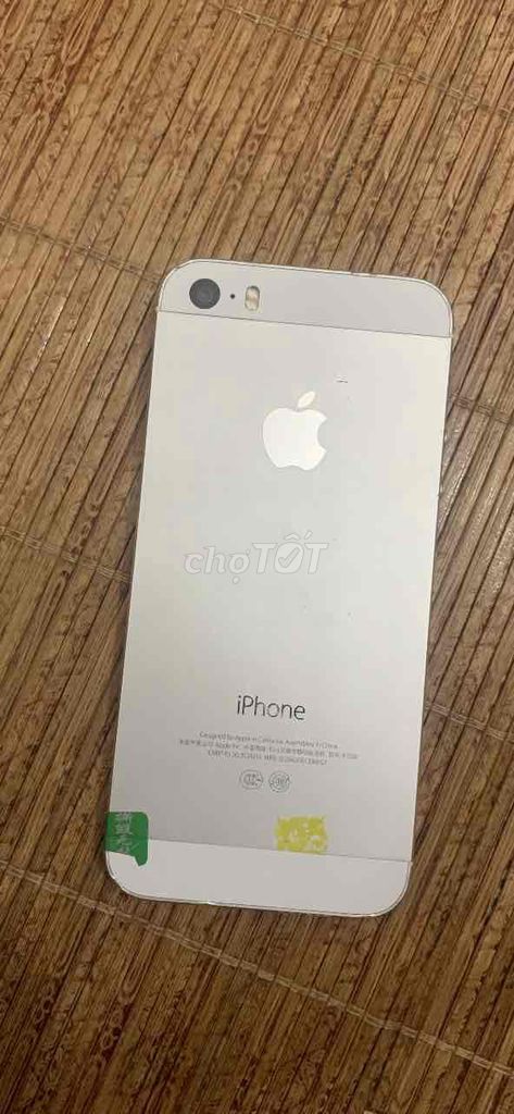 Apple iPhone 5s 16GB Trắng. Mua bán Điện thoại tại Huyện Nghi Lộc Nghệ An được đăng bởi Meii Meii hình 1