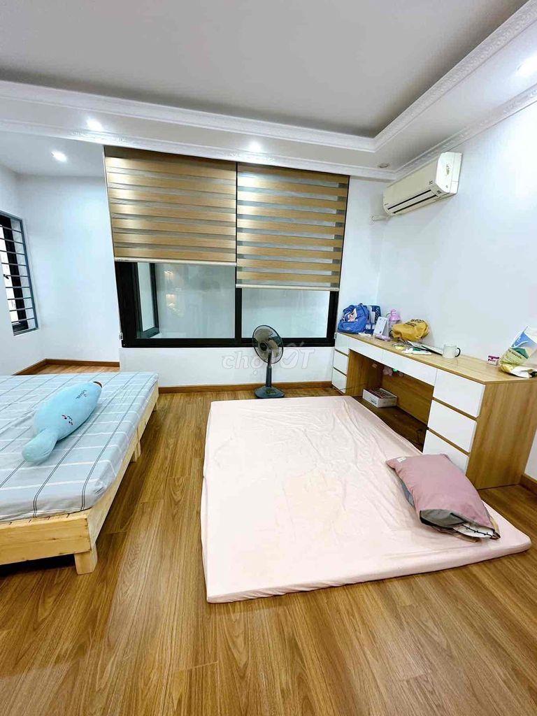 Quá Rẻ Định Công Thượng, 44m2 5 Tầng, Ô Tô Đỗ , Nhà Đẹp