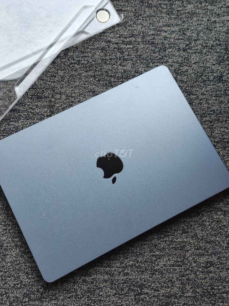 Apple Macbook Air M2 8GB/256GB Chính Hãng. Mua bán Laptop tại Quận 1 Tp Hồ Chí Minh được đăng bởi Thiện hình 1