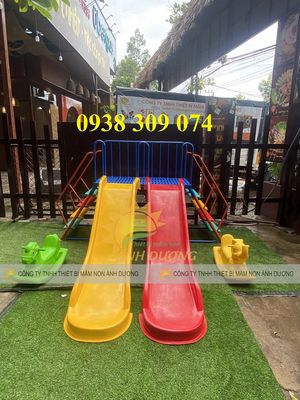 Cầu trượt máng đôi ngoài trời, cầu trượt sắt GR. Mua bán Mẹ và bé tại Thành phố Đà Lạt Lâm Đồng được đăng bởi Thu Hường