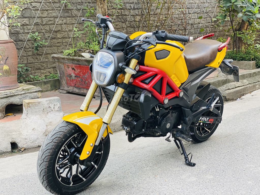 DUCATI MINI 110 VÀNG ĐEN NGUYÊN BẢN ÍT DUNGF. Mua bán Xe máy tại Quận Nam Từ Liêm Hà Nội được đăng bởi MAI HÒA hình 5