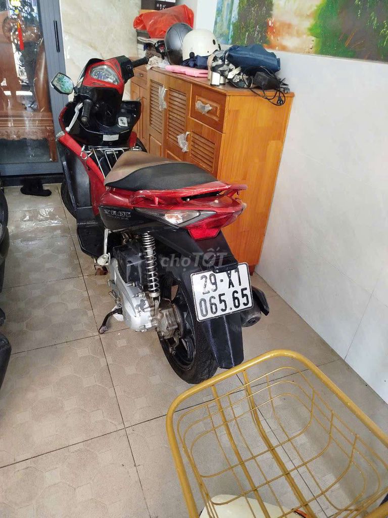 Nhà Dư ko đi tới cần bán lại xe đang dfi ngon lành. Mua bán Xe máy tại Thành phố Dĩ An Bình Dương được đăng bởi Nguyễn Hiền hình 1