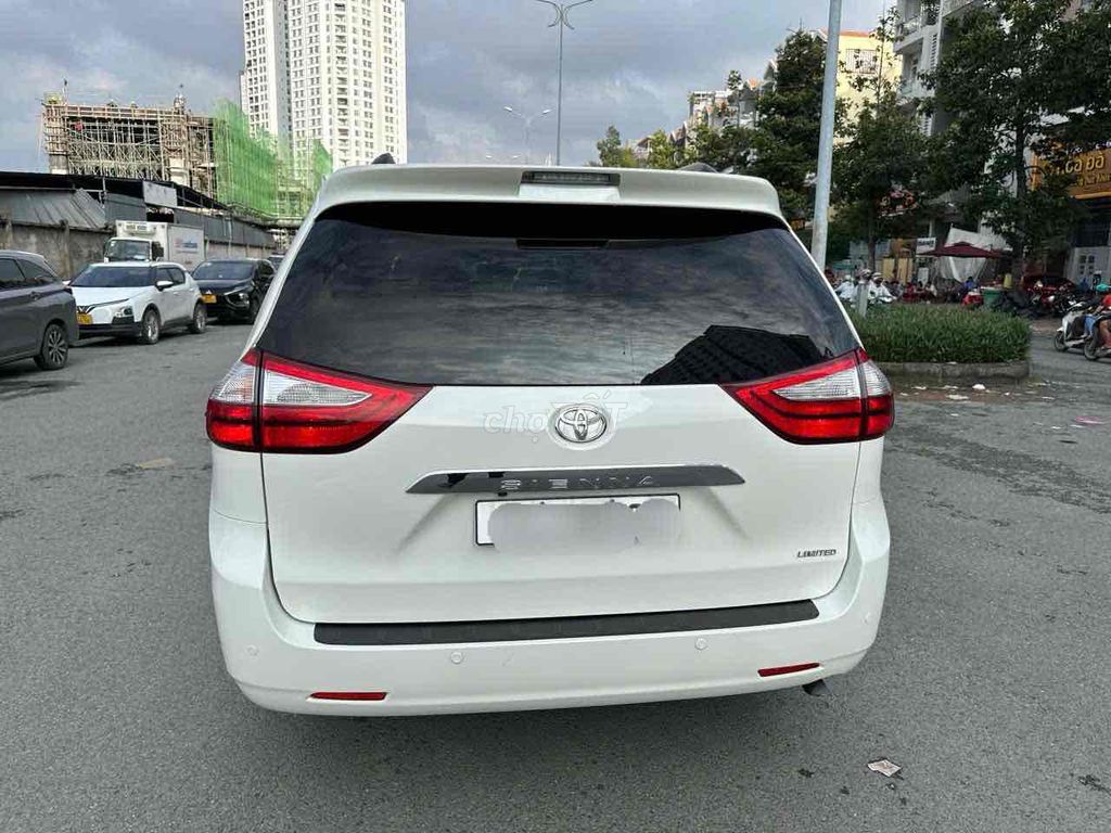 toyota sienna limeted 3.5 sx 2014 moden 2015. Mua bán Ô tô tại Quận 7 Tp Hồ Chí Minh được đăng bởi auto thanh tâm  hình 5