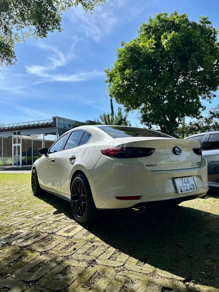 Mazda 3 2023 1.5L Deluxe - 15000 km. Mua bán Ô tô tại Thành phố Bảo Lộc Lâm Đồng được đăng bởi nguyễn trường sơn hình 4