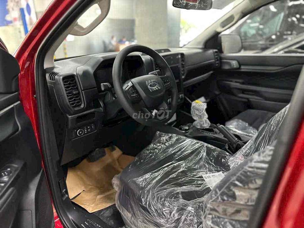 Ranger XLS 2025 màu ĐỎ nâng cấp mới. Mua bán Ô tô tại Quận 12 Tp Hồ Chí Minh được đăng bởi Duy Tô Sài Gòn Ford hình 6