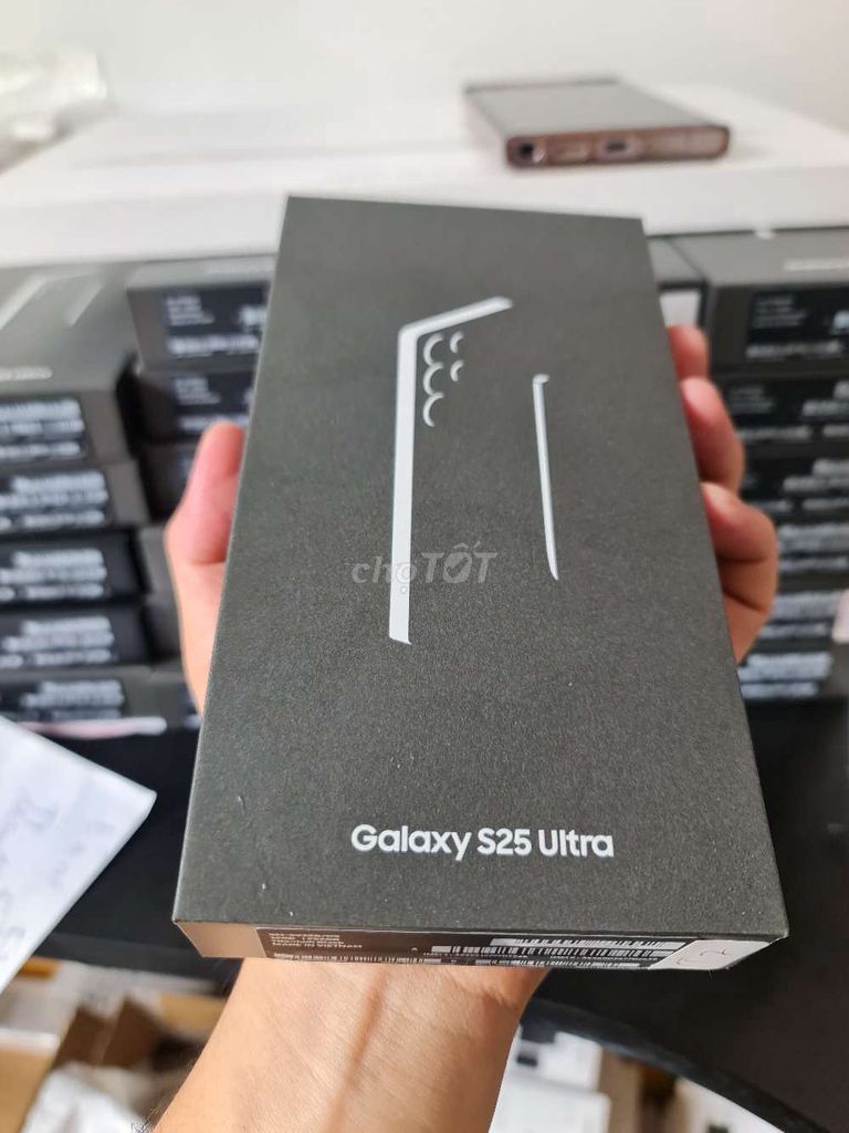Samsung Galaxy S25 Ultra 12GB/256GB Nhiều màu Mới. Mua bán Điện thoại tại Quận Tân Bình Tp Hồ Chí Minh được đăng bởi Sơn hình 1