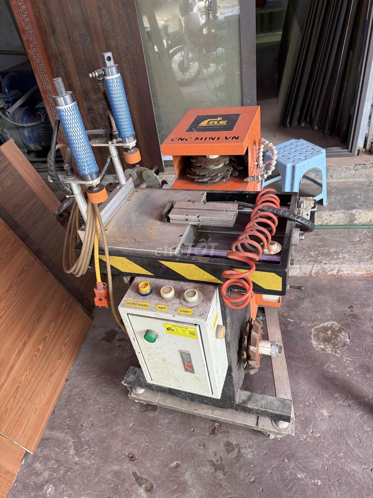 Máy phay CNC Mini VN Đầu đố. Mua bán Đồ chuyên dụng, Giống nuôi trồng tại Quận Hà Đông Hà Nội được đăng bởi Loan AG hình 1