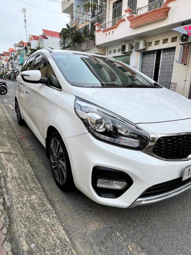 KIA RONDO 2017 Trắng. Mua bán Ô tô tại Thành phố Thủ Đức Tp Hồ Chí Minh được đăng bởi Ha Nguyen hình 2