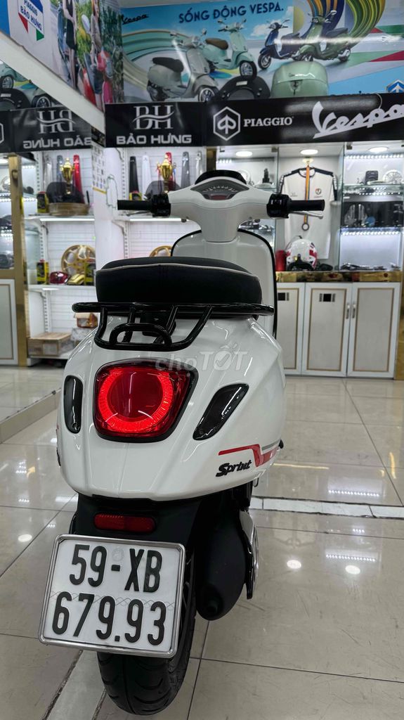 Vespa Sprint bản 150cc Úp Full 2020 Siêu đẹp. Mua bán Xe máy tại Quận Phú Nhuận Tp Hồ Chí Minh được đăng bởi VESPA  PIAGGIO BẢO HƯNG Vespa cũ trả góp  hình 6