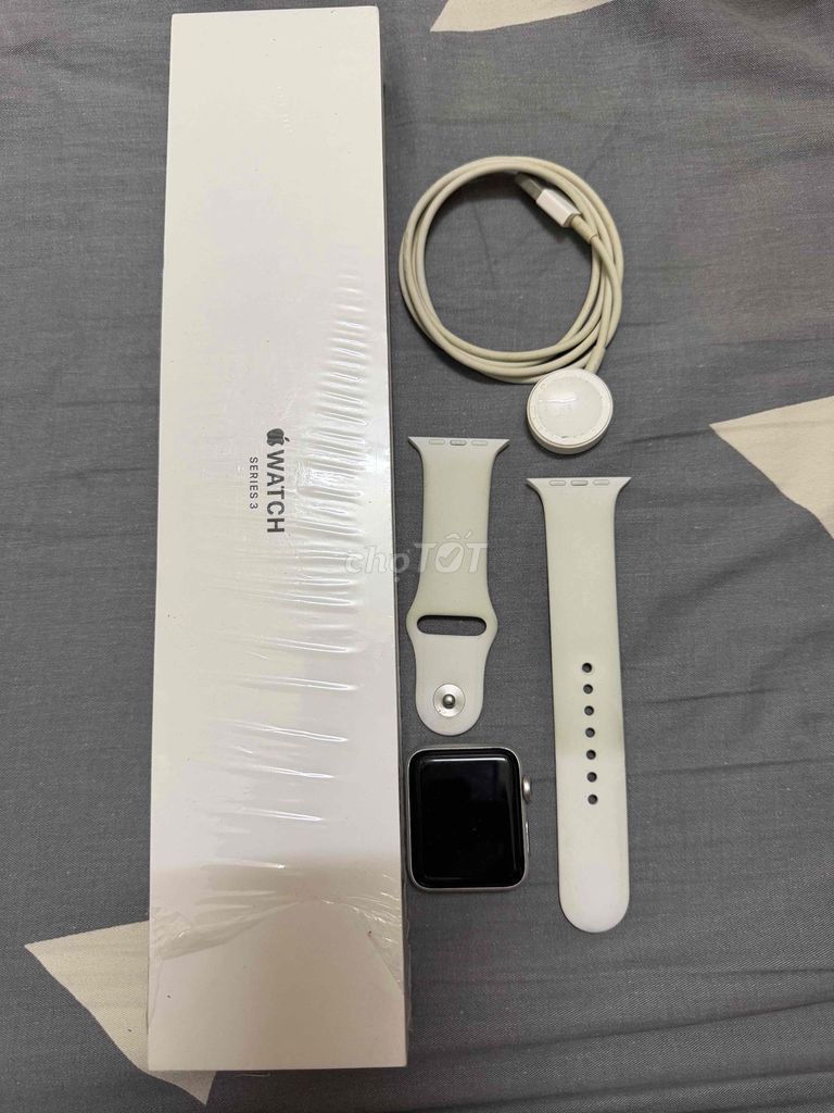 Apple Watch Series 3 Bạc. Mua bán Thiết bị đeo thông minh tại Quận Gò Vấp Tp Hồ Chí Minh được đăng bởi Nghia hình 1