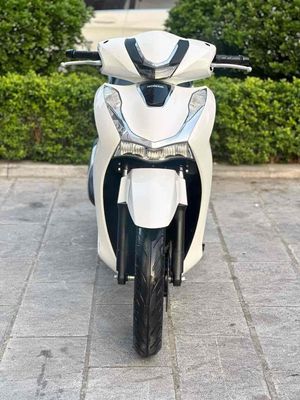 SH125 CBS 2023 siêu lướt - Trả trước 40tr nhận xe✅. Mua bán Xe máy tại Quận Đống Đa Hà Nội được đăng bởi Nguyễn thị xuân