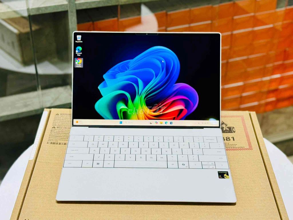 Dell XPS 9345 Snapdragon X Elite 13.4 inch 32GB/2T. Mua bán Laptop tại Thành phố Thủ Đức Tp Hồ Chí Minh được đăng bởi Original hình 1
