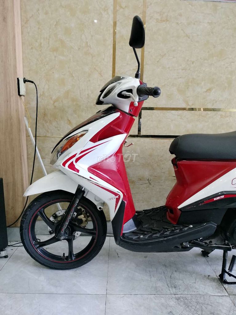 LUVIAS 2011, XE ĐẸP MÁY BAO ÊM MƯỢT,ĐẦY ĐỦ CN. Mua bán Xe máy tại Quận 12 Tp Hồ Chí Minh được đăng bởi Duy Khánh hình 2