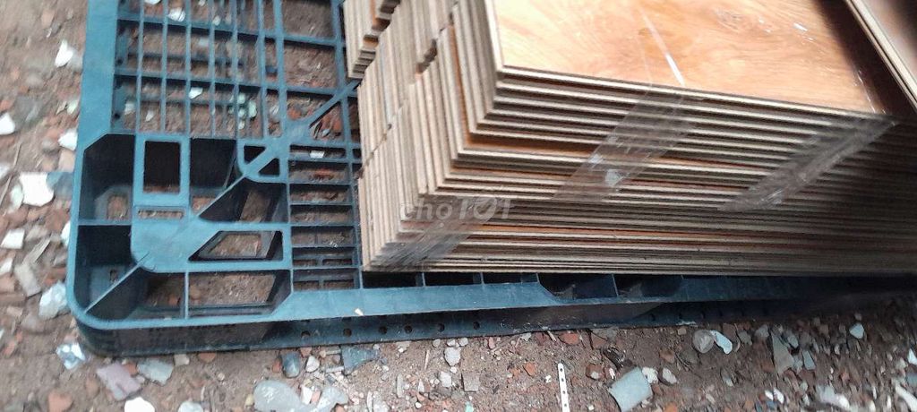 Ván sàn gỗ công nghiệp Đức màu Nâu 18-20m2. Mua bán Nội thất, đồ gia dụng khác tại Quận Tân Phú Tp Hồ Chí Minh được đăng bởi A vũ hình 1