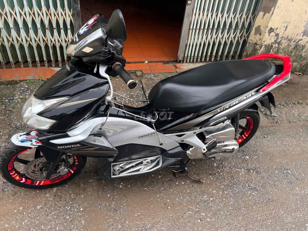 xe chính chủ muốn bán. giấy tờ chính chủ. Mua bán Xe máy tại Huyện Thường Tín Hà Nội được đăng bởi DaVid Thủy hình 4