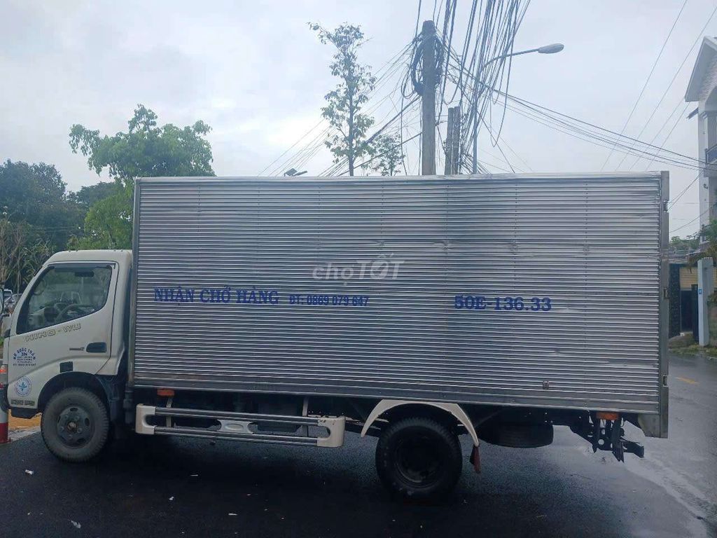 Xe tải Hino 300 1T7 thùng dài 4,6m niên hạng 8 năm. Mua bán Xe tải, xe ben tại Thành phố Thủ Đức Tp Hồ Chí Minh được đăng bởi Mẫn Tử hình 2