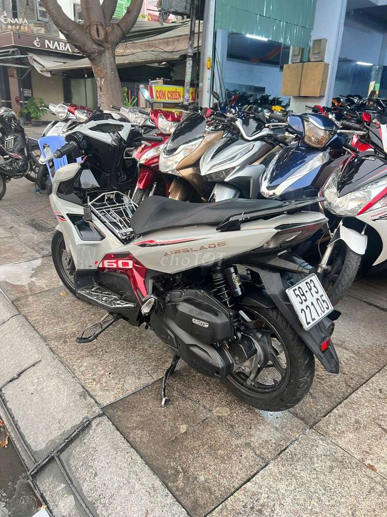 Honda Air Blade 150 2021 Серый красный Б/у