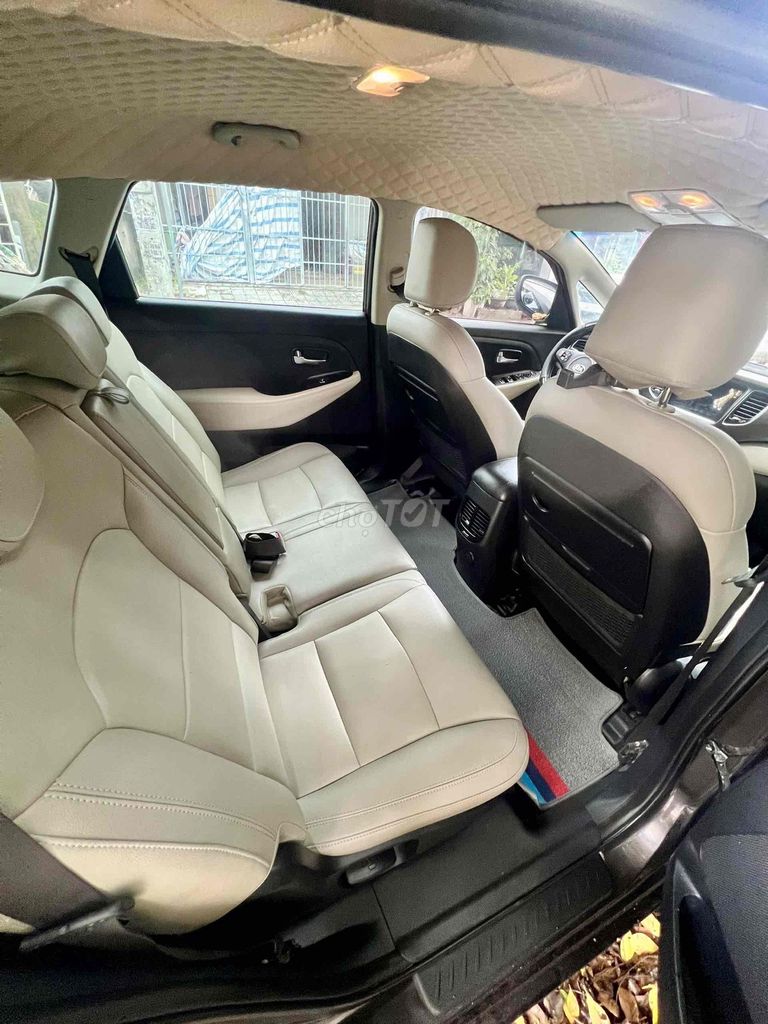 Kia Rondo 2.0GMT đời 2017 chuẩn xe gia đình.. Mua bán Ô tô tại Quận Liên Chiểu Đà Nẵng được đăng bởi Thanh Land Da Nang hình 5