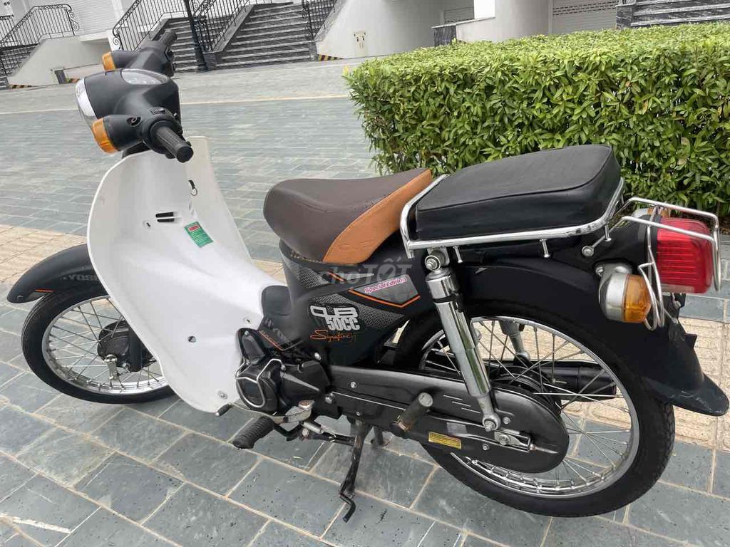 Thanh lý cúp 50cc siêu mới chưa đăng ký. Mua bán Xe máy tại Quận Bắc Từ Liêm Hà Nội được đăng bởi Hữu Nhuận hình 6