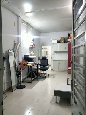 Nhà phố 27 m² · 2 PN · Đường Lê Quang Định