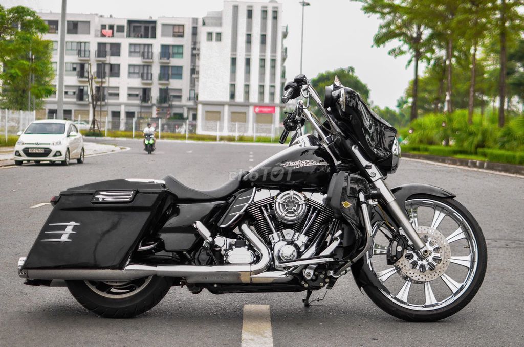 Thanh Motor cần bán Harley Davidson Streetglide. Mua bán Xe máy tại Quận Hoàng Mai Hà Nội được đăng bởi Lê Chí Thanh hình 6