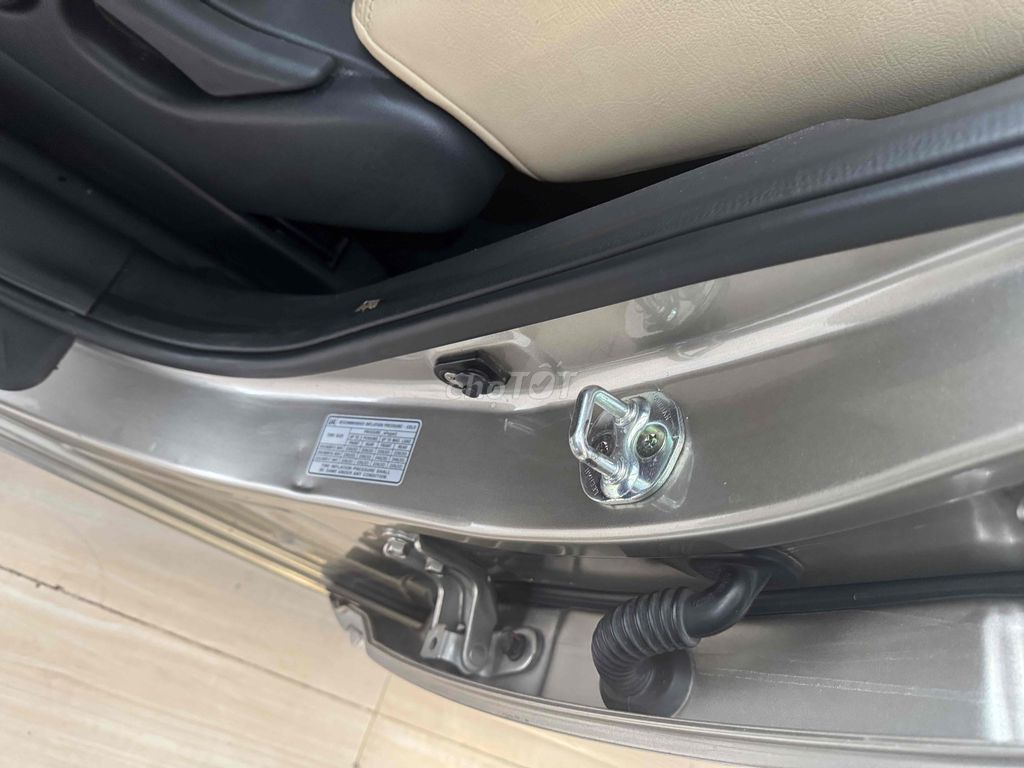 Kia Carens 2015 EX MT  - 102100 km. Mua bán Ô tô tại Quận Bình Thuỷ Cần Thơ được đăng bởi Phi hình 12