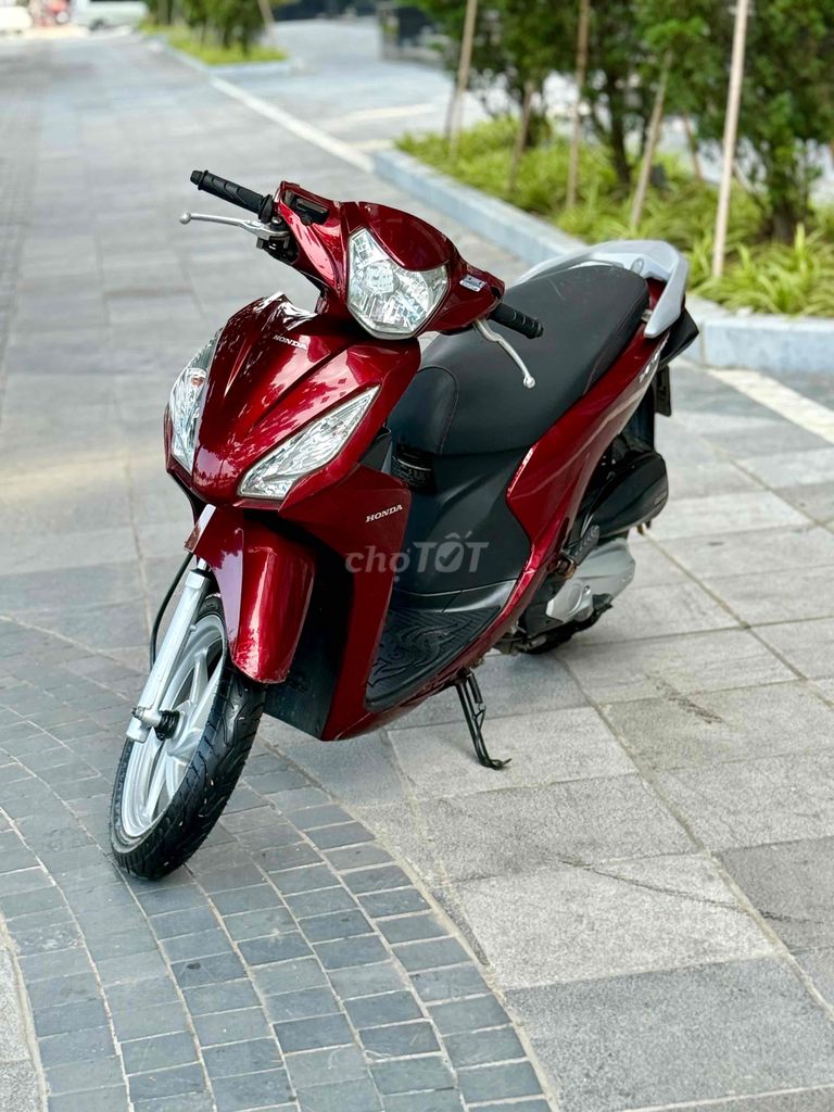 Vision Đỏ Mận sang trọng Đẹp nguyên bản 29B1. Mua bán Xe máy tại Quận Ba Đình Hà Nội được đăng bởi Xe Máy Nam Thi hình 1