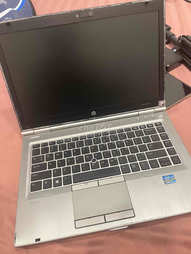 HP Elitebook 8470P i5-3320M 4GB. Mua bán Laptop tại Quận 7 Tp Hồ Chí Minh được đăng bởi Viki hình 1