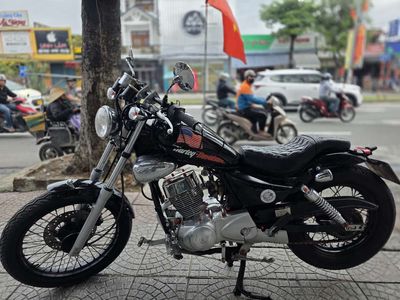 Husky 125cc màu Đen