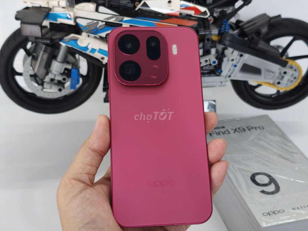 Oppo Find X9 Pro 512GB Đỏ 99%. Mua bán Điện thoại tại Quận Ninh Kiều Cần Thơ được đăng bởi Lê Khang hình 1