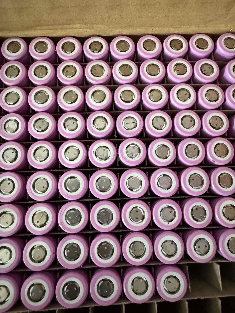 Pin Samsung 18650 35E 3500mAh tháo khối. Mua bán Phụ kiện (Màn hình, Chuột...) tại Huyện Châu Thành Bến Tre được đăng bởi Văn thanh hình 1
