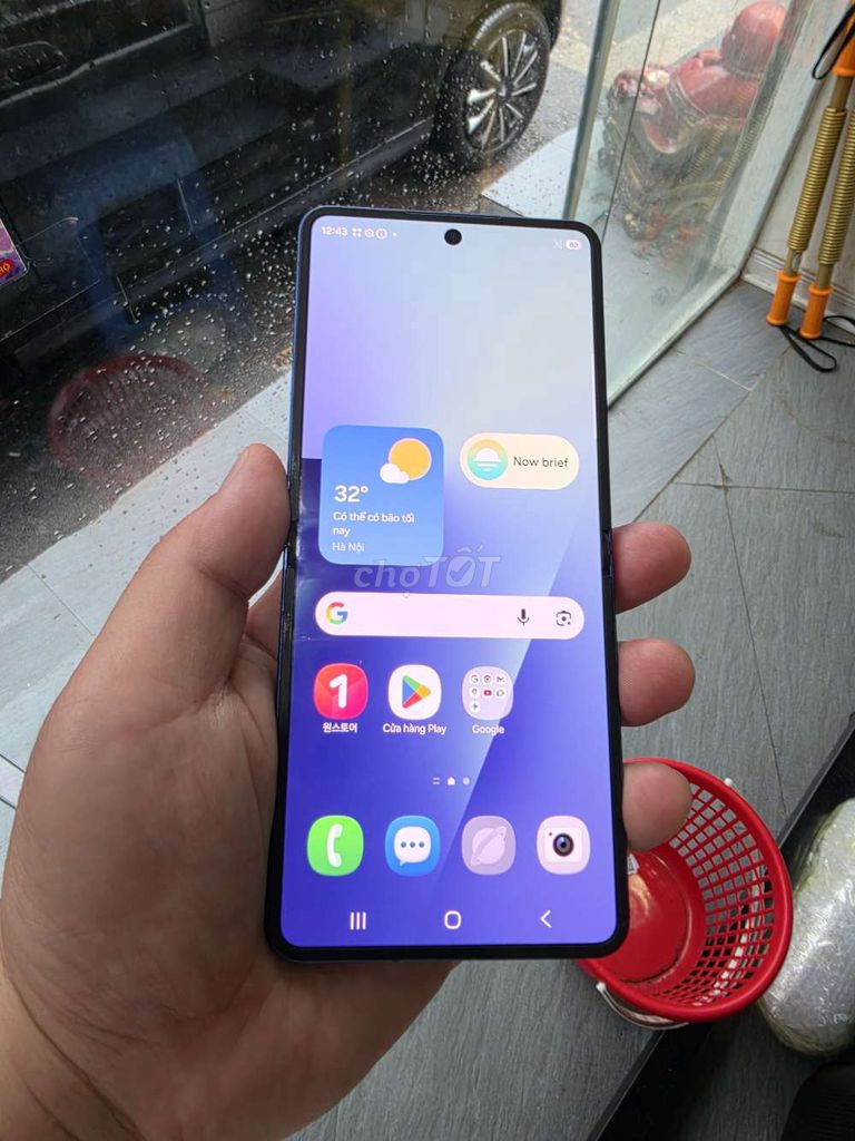 Samsung Z Flip 7 512GB Xanh Hàn Quốc Xước viền. Mua bán Điện thoại tại Quận Thanh Xuân Hà Nội được đăng bởi Hoàng hình 1
