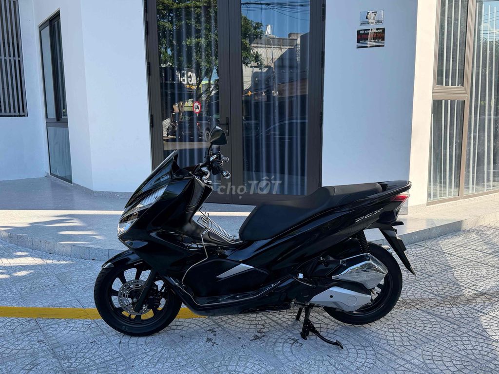 Honda PCX 2019 черный глянцевый смарт-ключ оформление номера