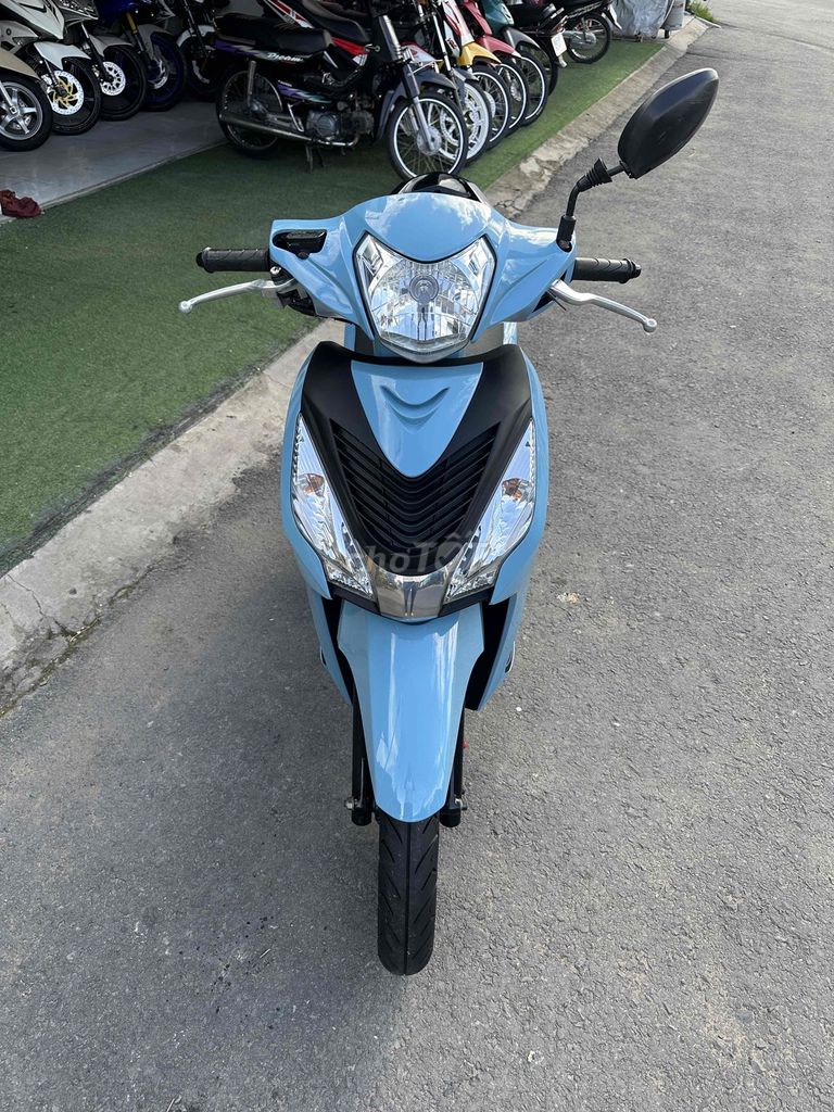 Honda Vision khóa smk ( góp cần cccd không nợ xấu. Mua bán Xe máy tại Huyện Thới Lai Cần Thơ được đăng bởi Trường nguyễn hình 1