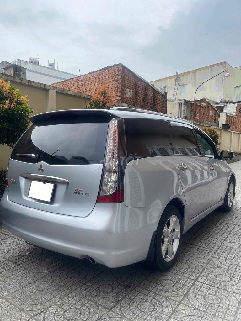 Mitsubishi Grandis 2009 2.4 Mivec - 138000 km. Mua bán Ô tô tại Quận 11 Tp Hồ Chí Minh được đăng bởi Huy Lê Đình hình 12