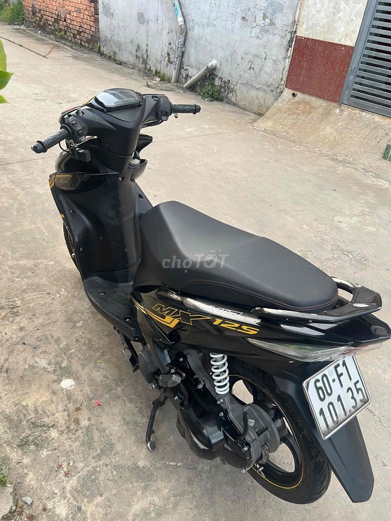 Yamaha Luvias Fi Đen vàng. Mua bán Xe máy tại Thành phố Biên Hòa Đồng Nai được đăng bởi Minh hình 7