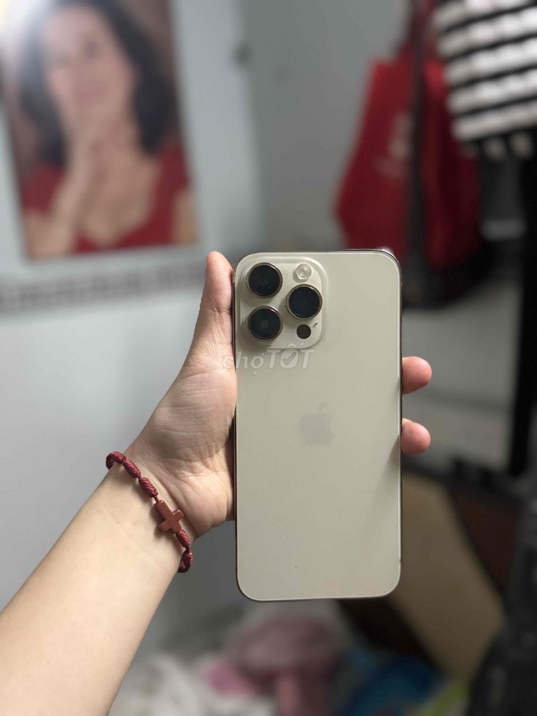 iPhone 14 Pro Max Vàng hư main , màn lô. Mua bán Điện thoại tại Quận 12 Tp Hồ Chí Minh được đăng bởi đặng hoàng hoa  hình 1