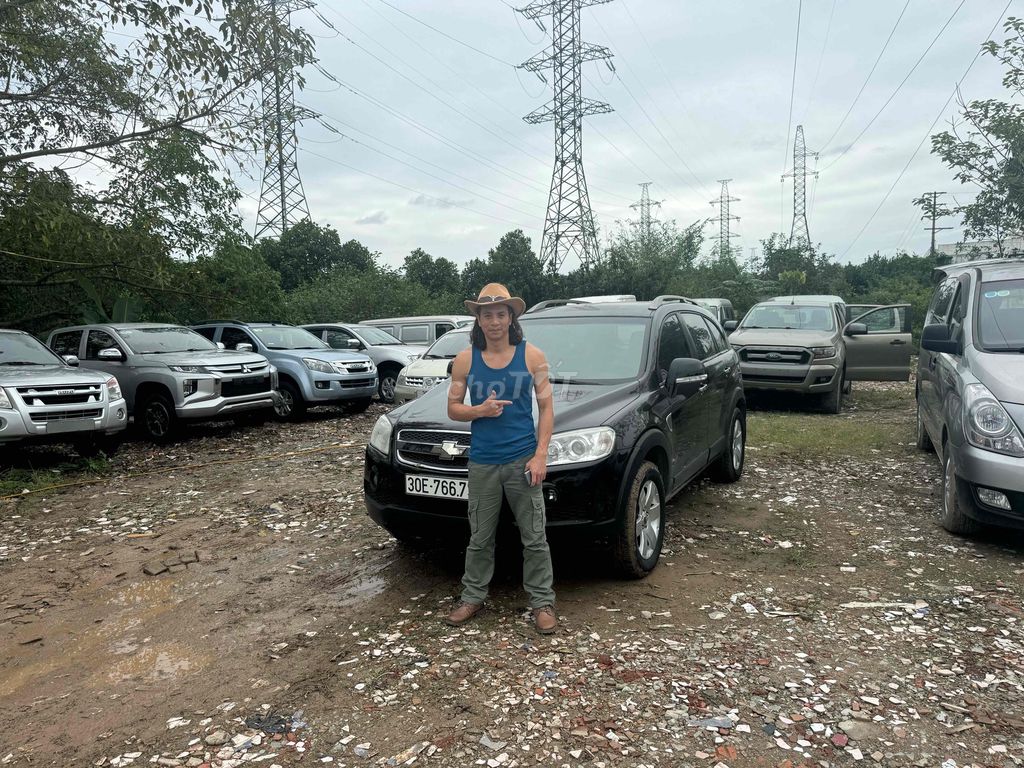 Chevrolet Captiva 2009 - AT máy dầu. Mua bán Ô tô tại Quận Hà Đông Hà Nội được đăng bởi Hiệp Xoăn Hà Đông hình 2